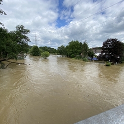 Hochwasser 15.7.2021, Blick von der Aggerbrücke. Foto Röger