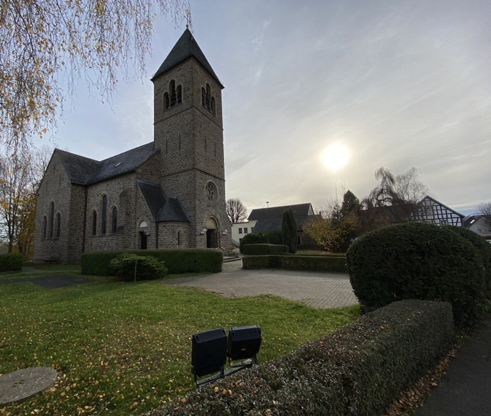 Kirche Kreuzerhöhung Scheiderhöhe Nov.2022, Blick aus nördlicher Richtung