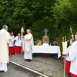 Der erster Segensaltar war am Wegekreuz am Fuße des Kämpenweges.