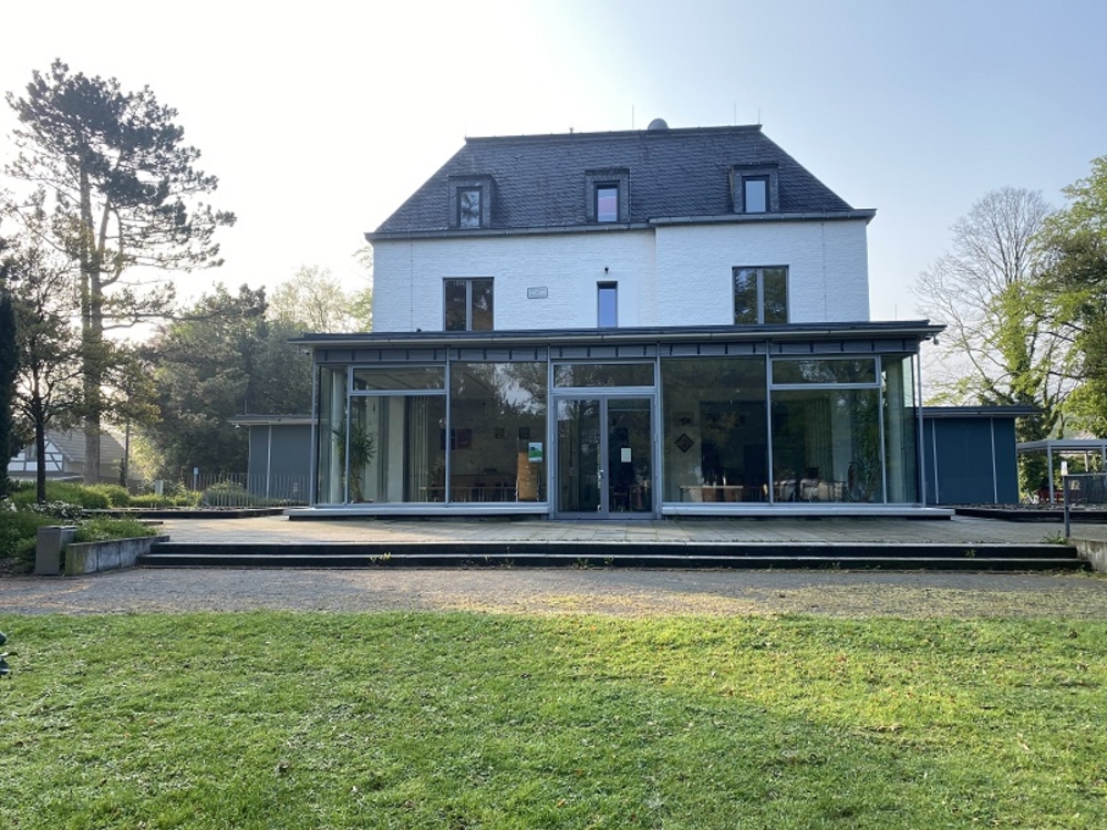 Villa Friedlinde, Westansicht, 2022