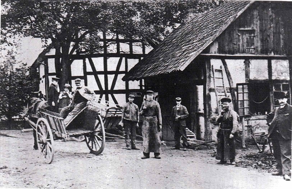 Alte Schmiede Maylahn in Kattwinkel in den Jahren 1909/1910.