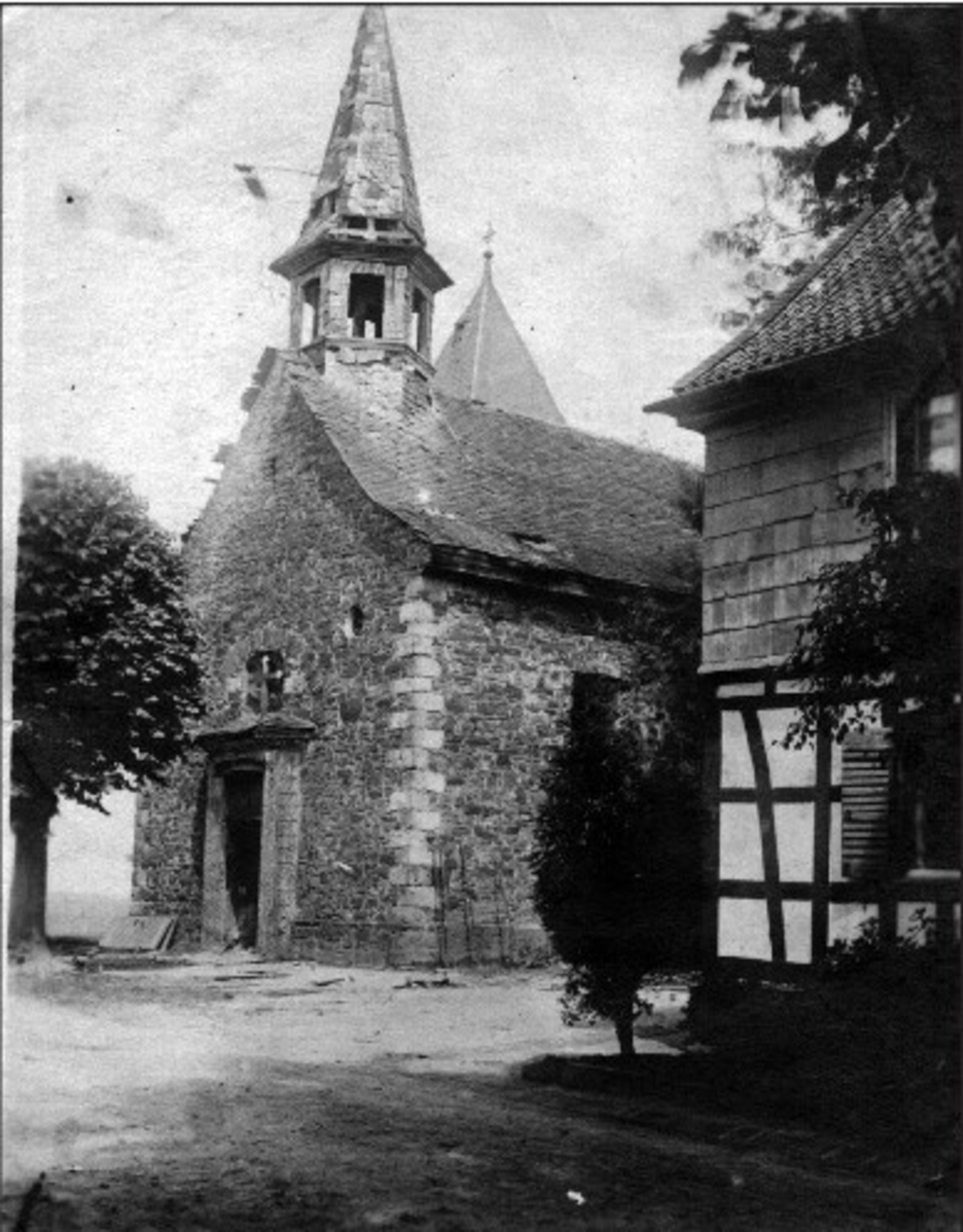 Die Pfarrkapelle "Heilig Kreuz" 1803 -1926